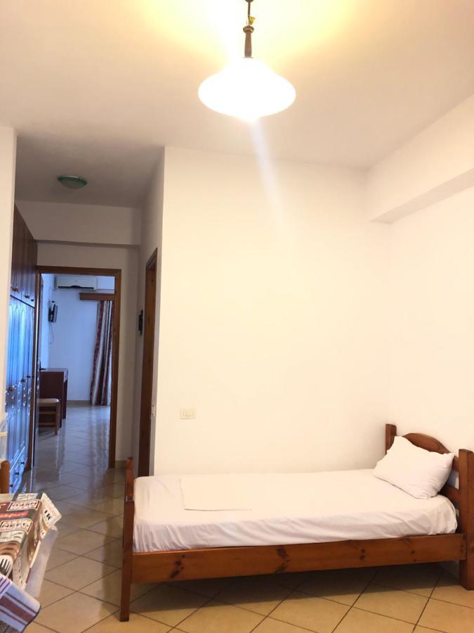 Center Hotel Pirro Himarë Exteriér fotografie