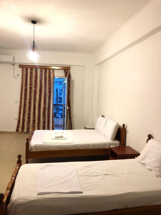 Center Hotel Pirro Himarë Exteriér fotografie