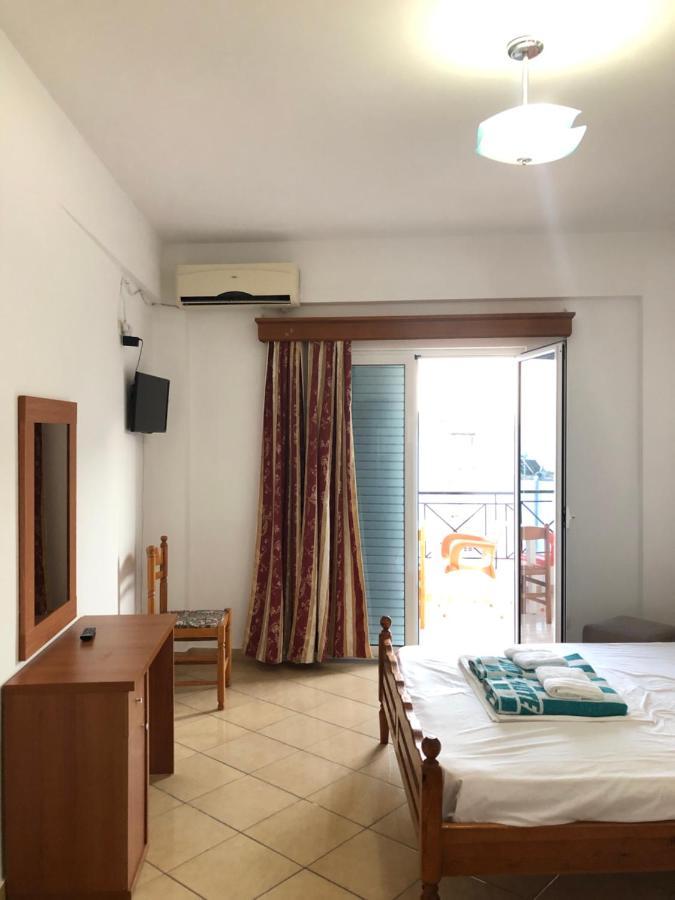 Center Hotel Pirro Himarë Exteriér fotografie