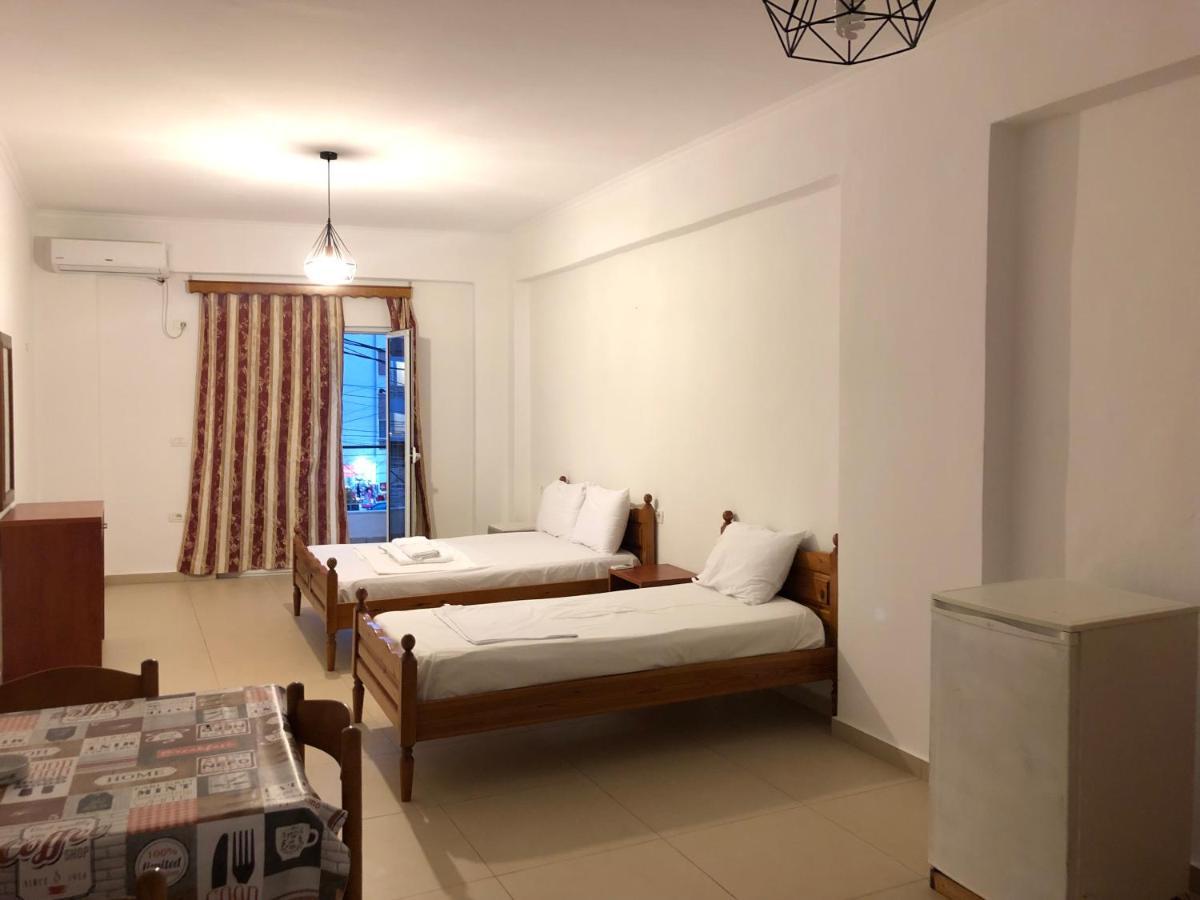 Center Hotel Pirro Himarë Exteriér fotografie